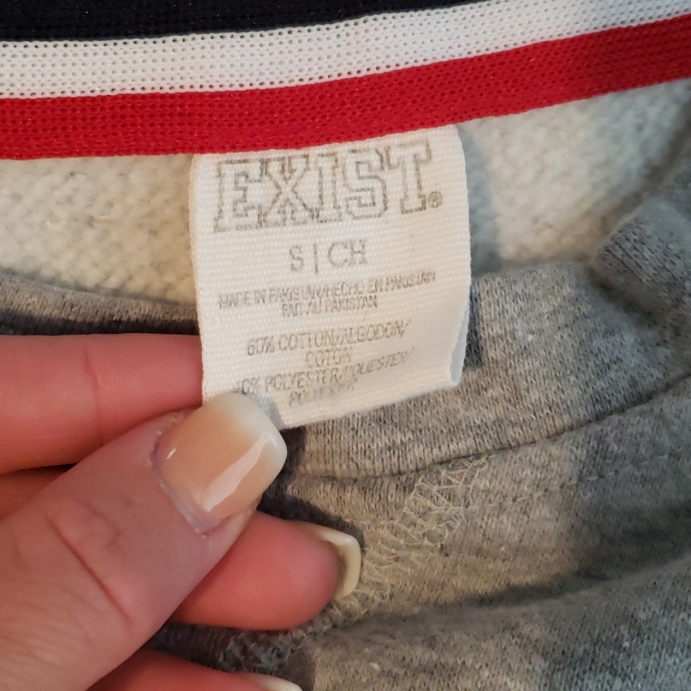 crew sweater - Picture 2 of 2